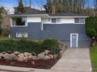 5202 38th Ave SW, Seattle, WA 98126