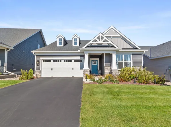 340 Bluejay Ave, Chaska, MN 55318
