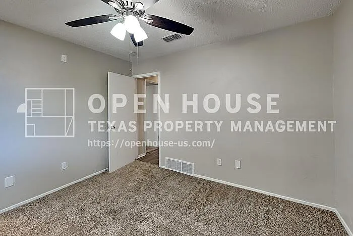 7228 Echo Hill Dr — Photo 13