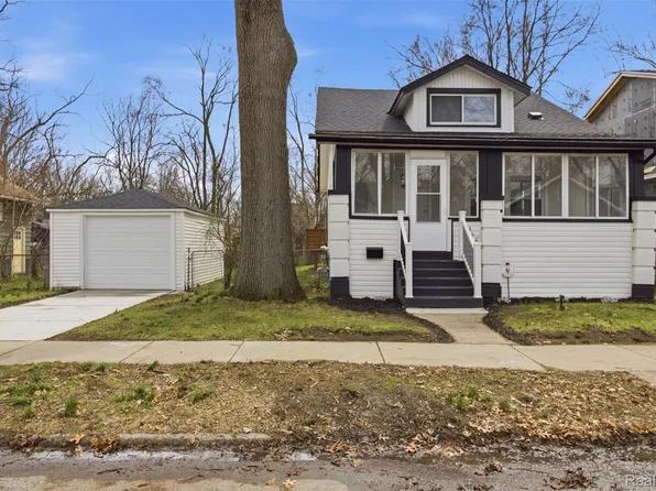 560 E Drayton St, Ferndale, MI 48220