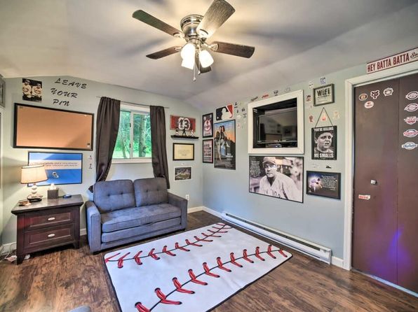 23 Grove St #ID1261685P