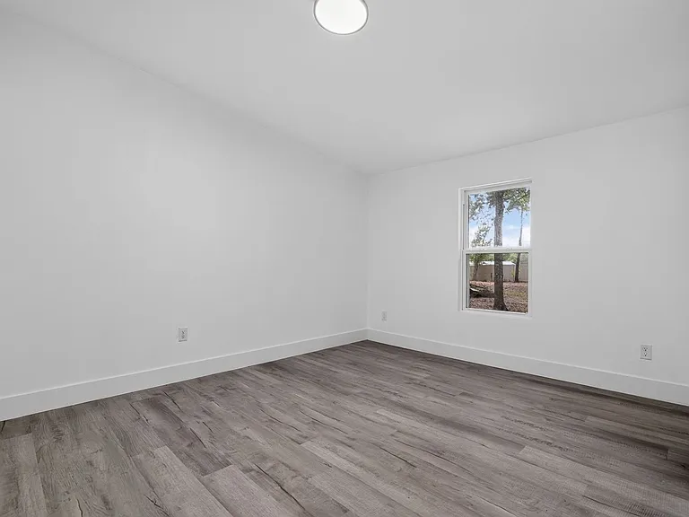 7180 SW 19th Pl — Photo 16