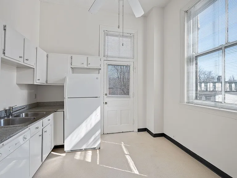 508 Greenup St — Photo 17