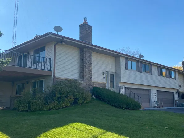 4176 Sylvia Ln S, Shoreview, MN 55126