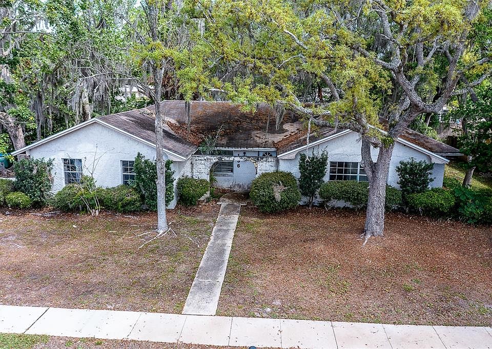 1st image of 136 GLENDALE DRIVE