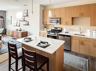 2400 Vauxhall Rd #10E18D708, Union, NJ 07083