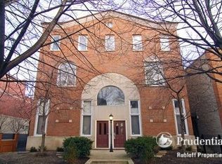 1050 W Webster Ave APT 2E, Chicago, IL 60614