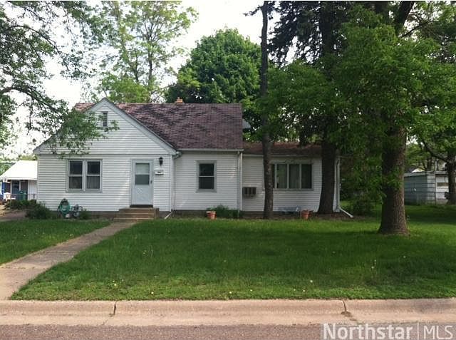 1st image of 2091 Cottage Ave E