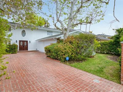 16842 Harkness Cir, Huntington Beach, CA, 92649