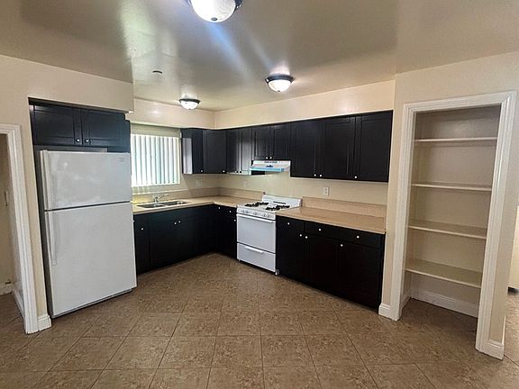 5th image of 9029 S Avalon Blvd