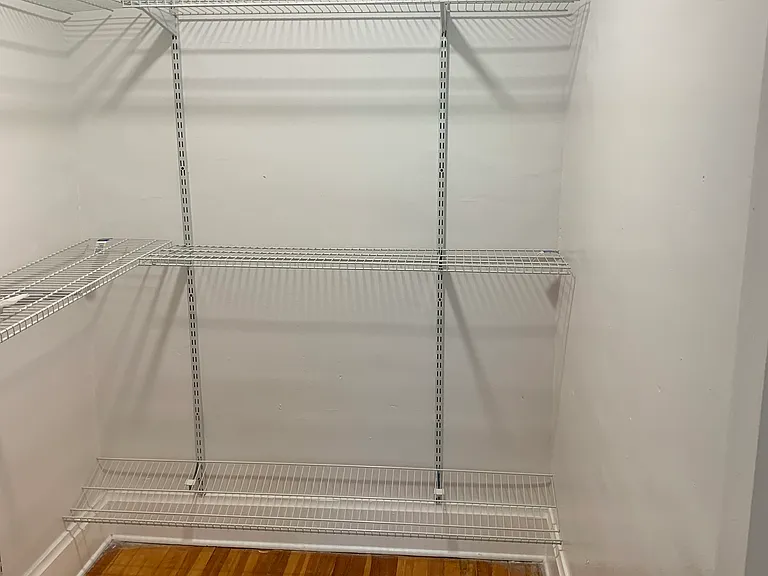 1260 N Pennsylvania St #22 — Photo 24