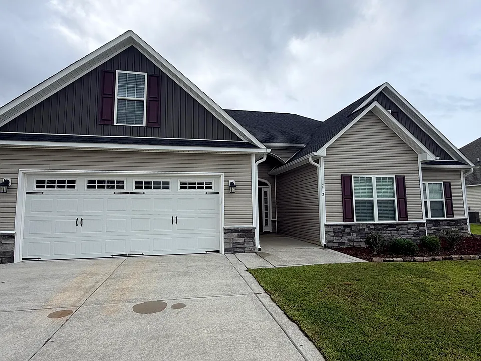 712 Hope Dexter Dr