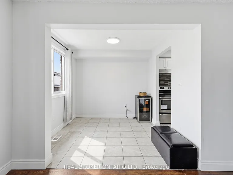 262 Kenora Ave #29 — Photo 15