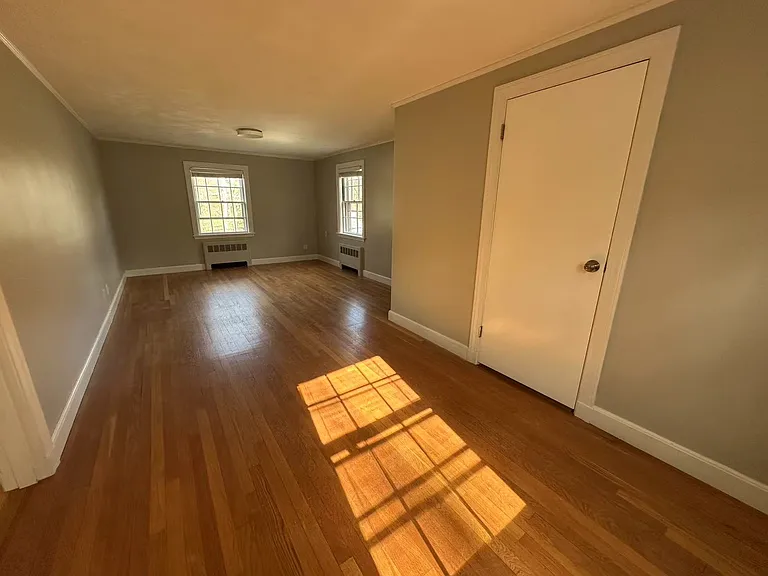 37 Washburn Ave — Photo 12