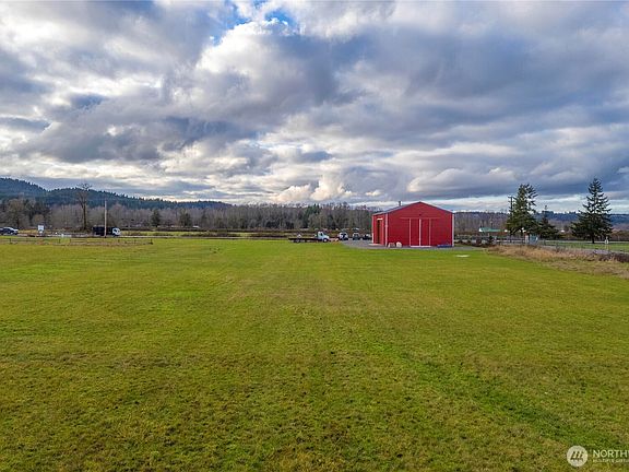 5th image of 19403 Orville Rd E