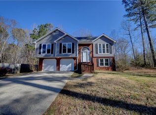 3640 Autumn View Dr NW, Acworth, GA 30101