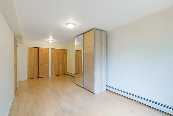 Rented by Bryan L Rozencwaig, LREB | media 29