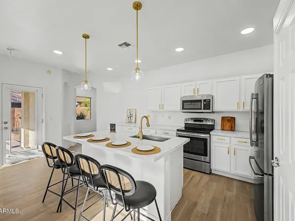 45070 W WINDROSE Drive, Maricopa, AZ 85139