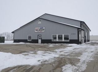 2462 Freedom Ct, Iowa City, IA 52240