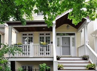 4129 N Bell Ave, Chicago, IL 60618