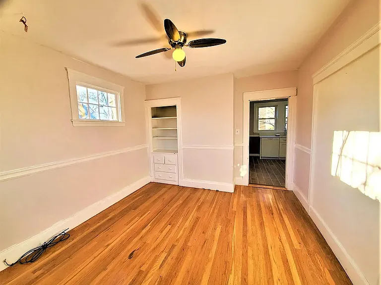 39 Waterhouse St — Photo 7