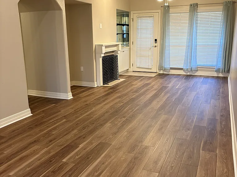 918 W Dixson St — Photo 19