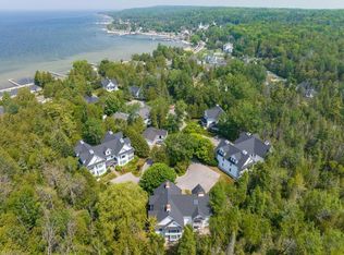 9914 Water St #B-2, Ephraim, WI 54211