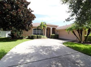 4302 Orange Ridge Ct, Valrico, FL 33596