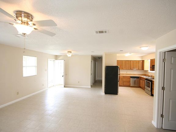 3rd image of 7123 Glendora St