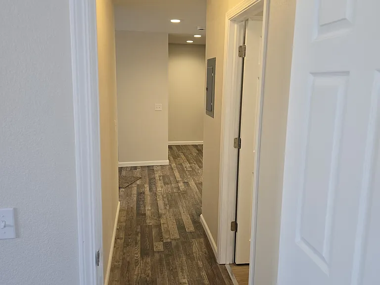 1626 Brooke Park Dr — Photo 13