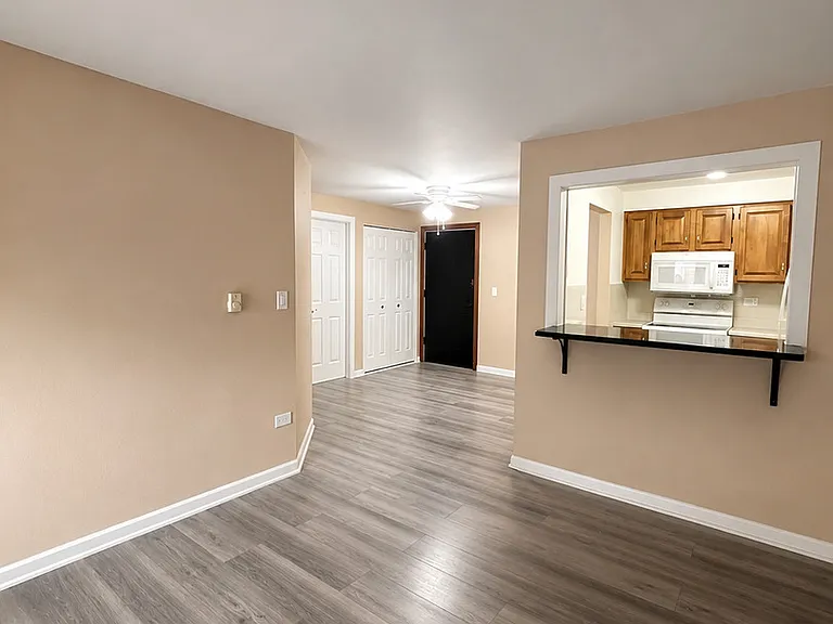 2320 N Nordica Ave #104D — Photo 3