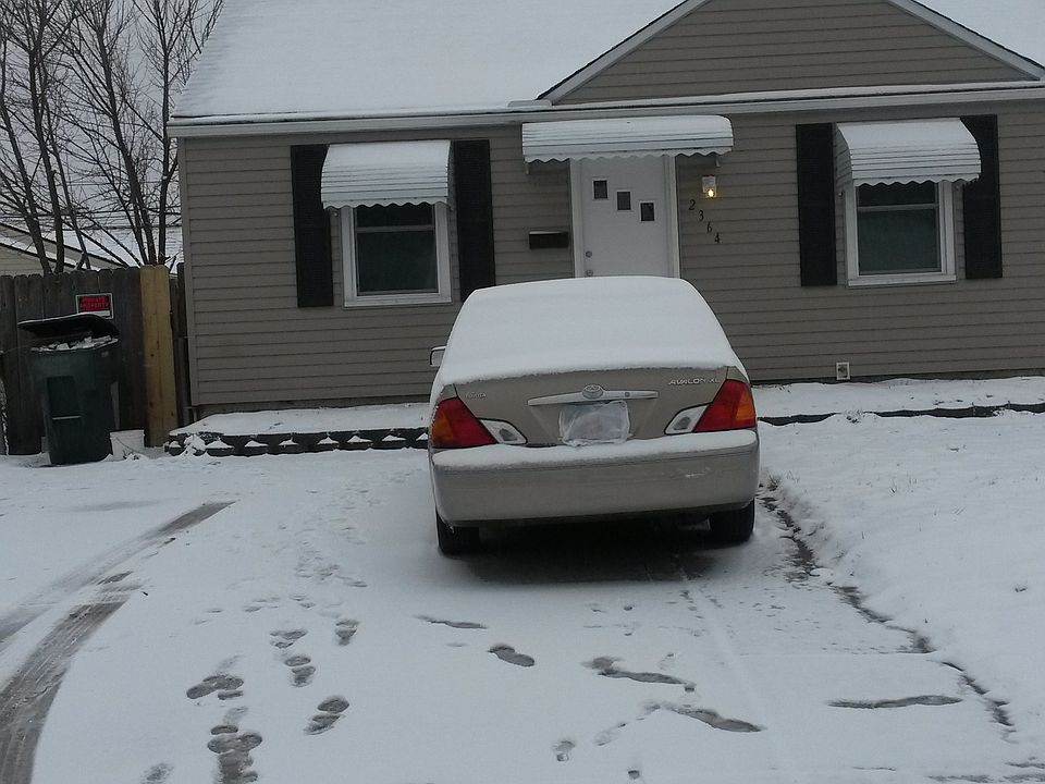 1st image of 2364 Grasmere Ave