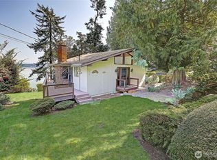 2823 SE Camano Dr, Camano Island, WA