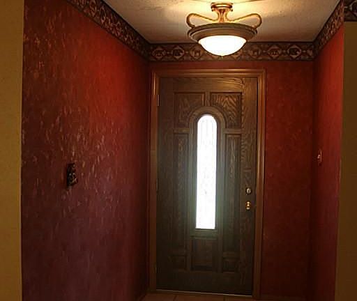 Foyer looking from Living Room to entry