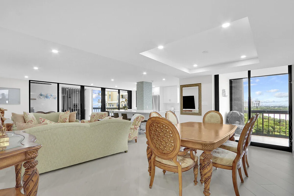 Building Photo - 5380 N Ocean Dr #9A
