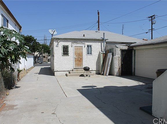 3rd image of 1730 W 120th St