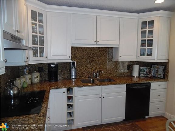 3rd image of 4212 N Ocean Dr #4212