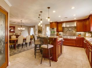 2514 Windmill View Rd, El Cajon, CA 92020