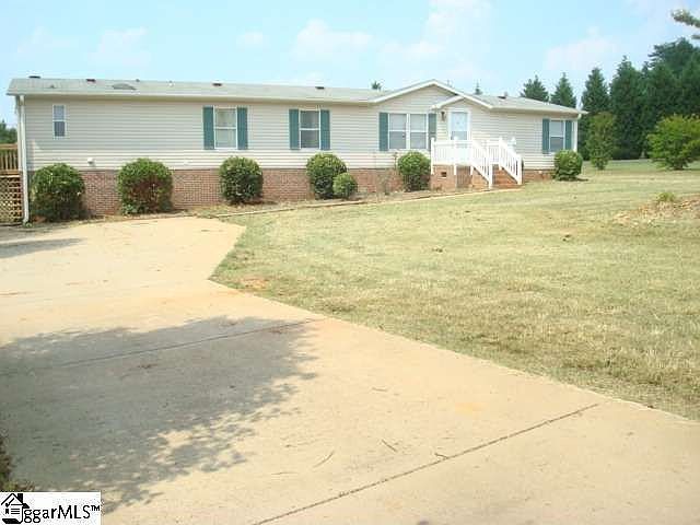 1st image of 19 Rolling Meadows Ave