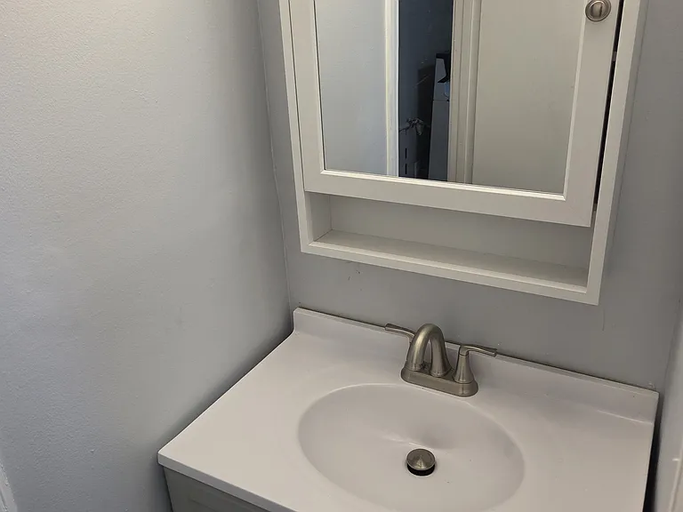60 Vinton St #3 — Photo 25