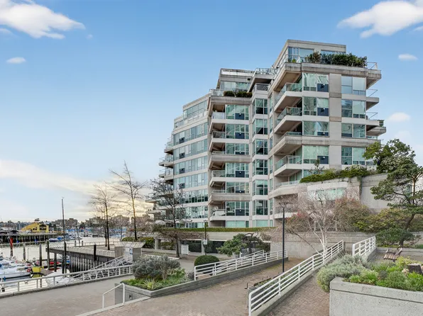 1600 Hornby St, Vancouver, BC V6Z 2S4