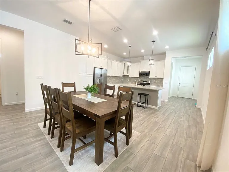 724 Winterside Dr — Photo 20
