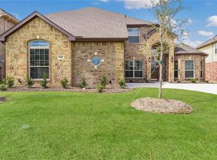 149 Pinewood Ave, Red Oak, TX 75154