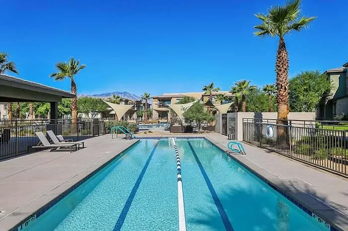 2802 Retreat Cir — Photo 31