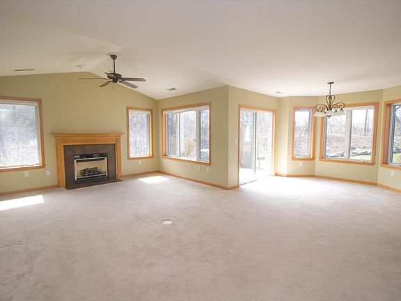 3rd image of N119W17585 Cove Ln