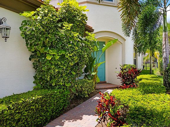 9720 Phipps Ln Wellington FL-large-003-3