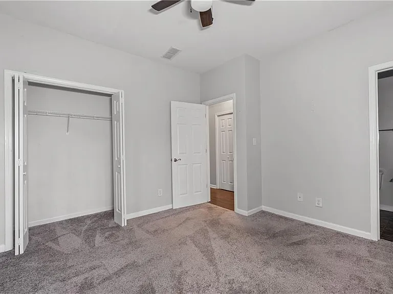 3072 Lauren Parc Rd — Photo 9