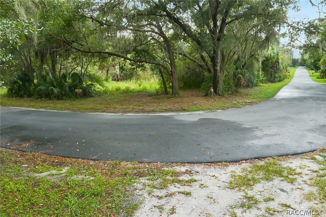 8601 W Bass Lake Rd, Crystal River, FL 34428 Zillow