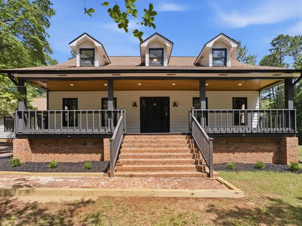 14 Dennis Ln, Blythewood, SC 29016