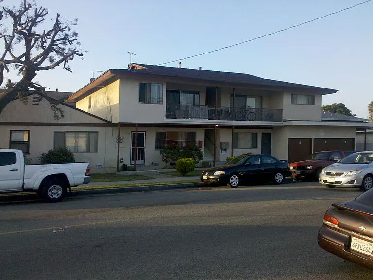 11734 Freeman Ave #A — Photo 10